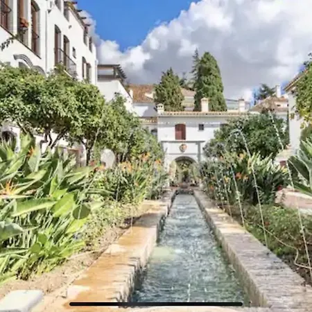 Apartment Puente Romano Senorio De *
