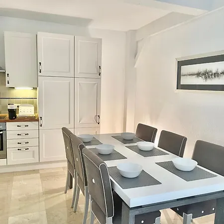 Puente Romano Senorio De Apartment